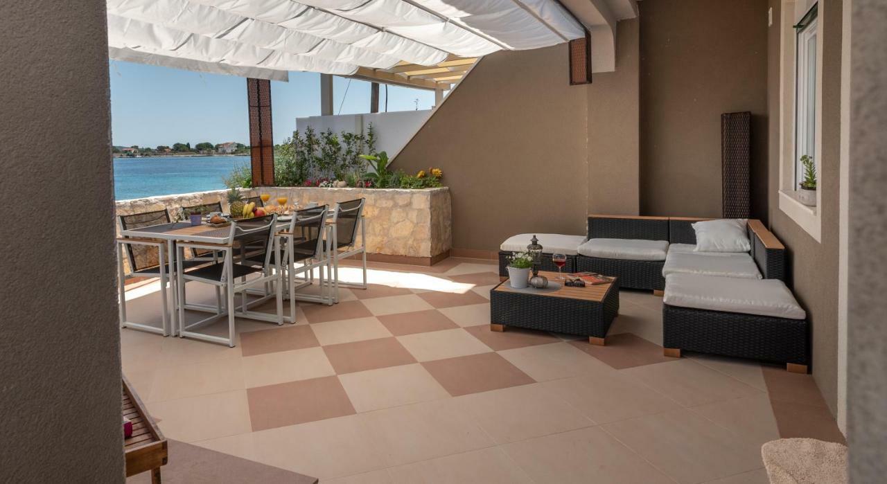 טרוגיר Villa Insula Ventum מראה חיצוני תמונה