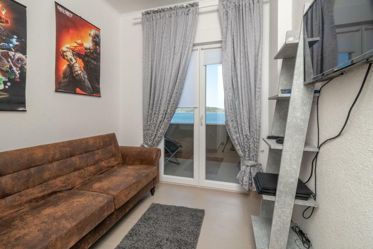 טרוגיר Villa Insula Ventum מראה חיצוני תמונה